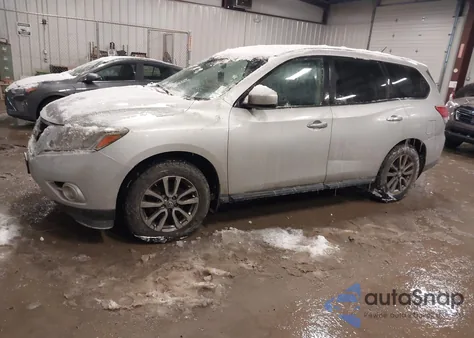 2014 Nissan Pathfinder S z USA, uszkodzony, nr VIN 5N1AR2MM8EC635441